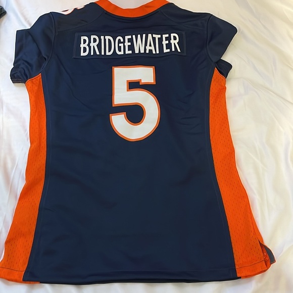 Bridge water BRONCOS Jersey, size small, NIKE NFL - Picture 4 of 4